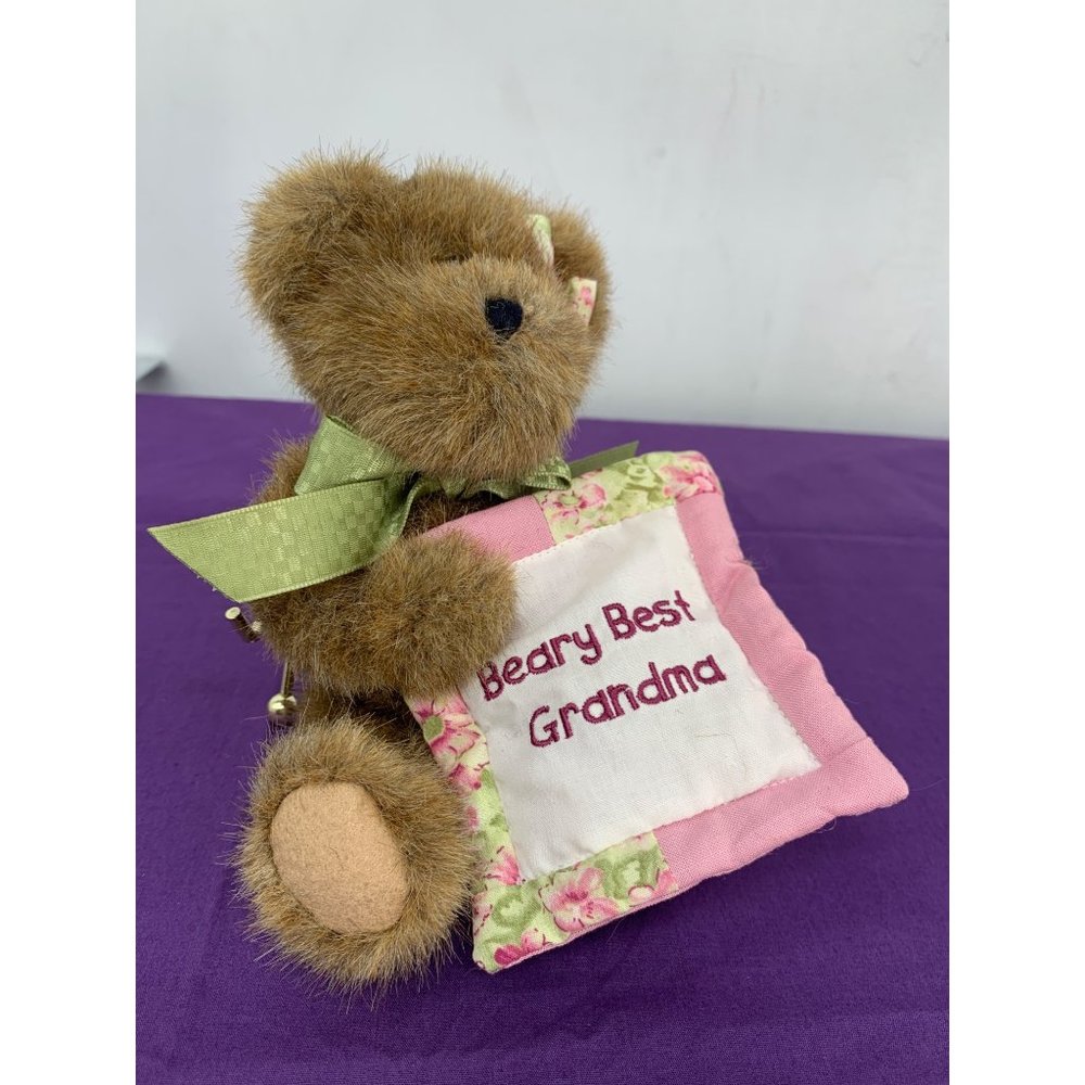 Gund 2004 Mini 8” Grammy Bear Brown Quilt Beary Best Grandma Green Bow Flower